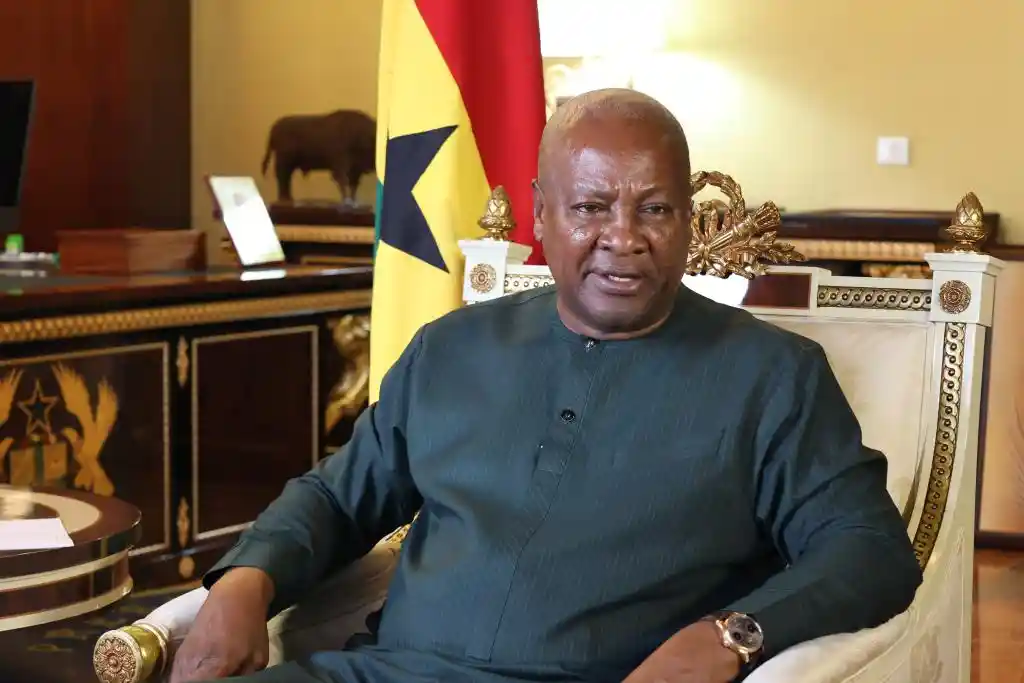 她力量点燃全球议程——专访加纳总统马哈马解读北京世妇会深远影响