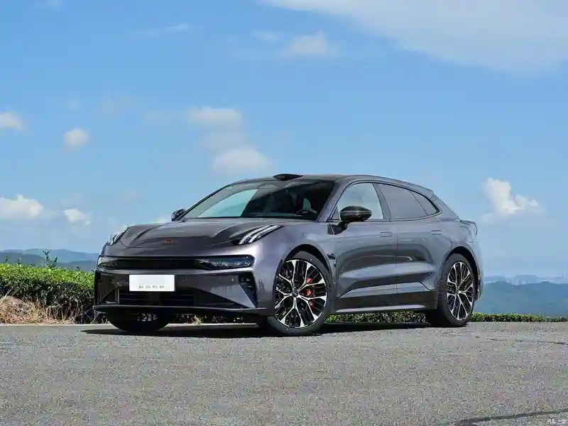 【颠覆驾享新境界】广州番禺极氪交付中心重磅开启：2026款极氪001 Ultra+四驱版震撼登场，103度超长续航仅26.98万起！