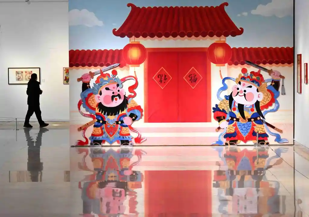 假期新去处：艺术展览引爆文化热潮